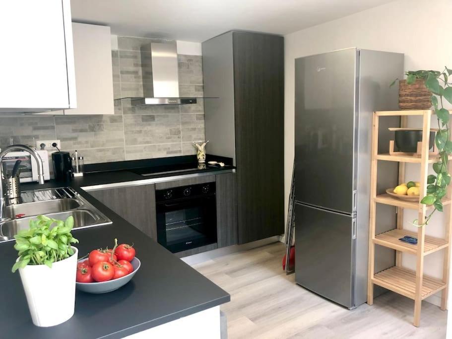 Saras Apartment Перуджа Екстериор снимка